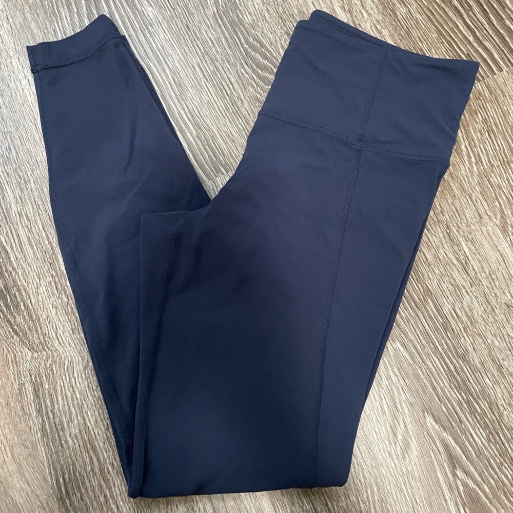 Athleta Salutation Stash Tight